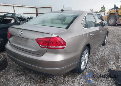 2015 Volkswagen Passat 2.0L Tdi Sel Premium from USA, damaged, VIN 1VWCV7A39FC074649